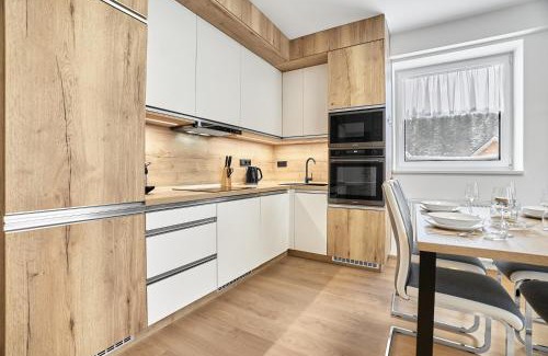 Loucna Pod Klinovcem Wohnung | C l e a n o v e c by Mountain ways