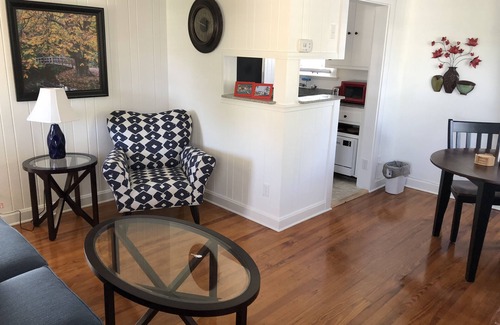 Downtown Historic District Wohnung | Bezaubernd - Historisches Gebäude - Stadtzentrum