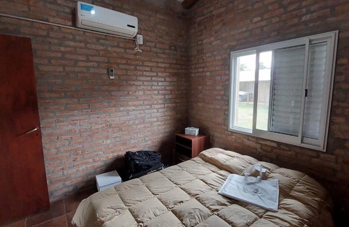 Arroyo Leyes Haus | Cabaña acogedora y muy luminosa en arroyo leyes