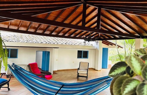 Pinchote Haus | Cabaña Alcalá Campestre