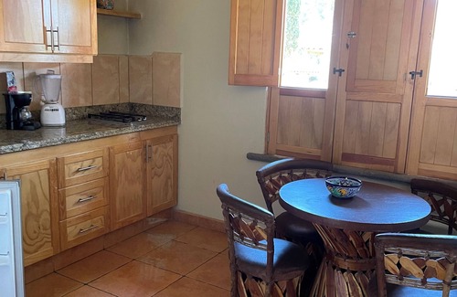 Mazamitla Kabine | Cabaña de Lujo con Jardines Excepcionales