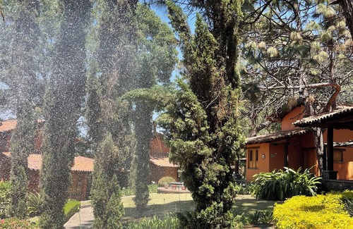 Mazamitla Kabine | Cabaña de Lujo con Jardines Excepcionales