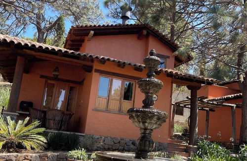 Mazamitla Kabine | Cabaña de Lujo con Jardines Excepcionales