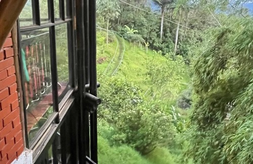 Salento Haus | CABAÑA EN BAMBU CON ESPECTACULAR VISTA A SALENTO