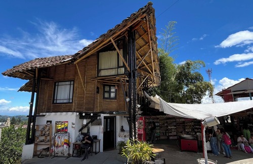 Salento Haus | CABAÑA EN BAMBU CON ESPECTACULAR VISTA A SALENTO