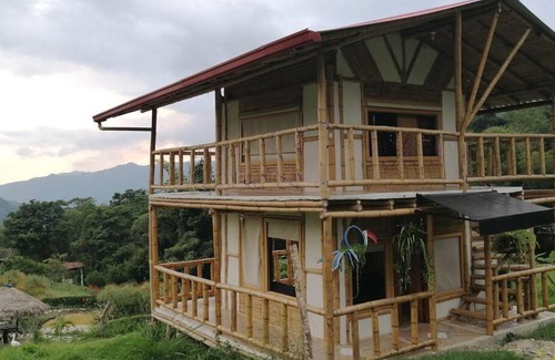 Anolaima Haus | Cabaña independiente en Granja Agroecologica