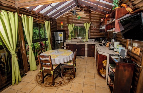 Barrio Pilo Kabine | Cabaña Los Tucanes - Paradies für Paare!