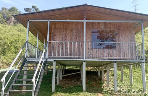 Baru Hütte | Cabaña para dos con una increíble vista al bosque de Platanillo