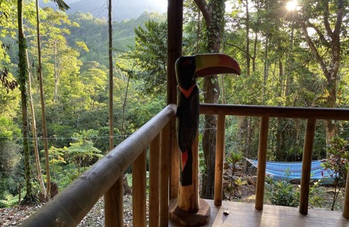 Tres Rios Kabine | Cabaña Rica ~Private Waterfalls & Natural Pools