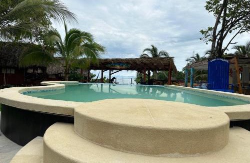 Saladita Haus | Cabaña Tulipan Punto surf Barra La Saladita