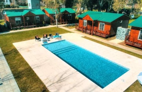 Francisco Alvarez Haus | Cabañas, bungalows, casas, departamentos, a 41 km de la Capital Federal
