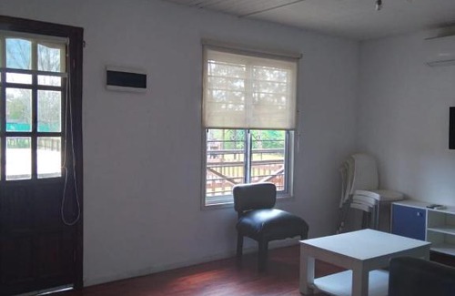 Francisco Alvarez Haus | Cabañas, bungalows, casas, departamentos, a 41 km de la Capital Federal