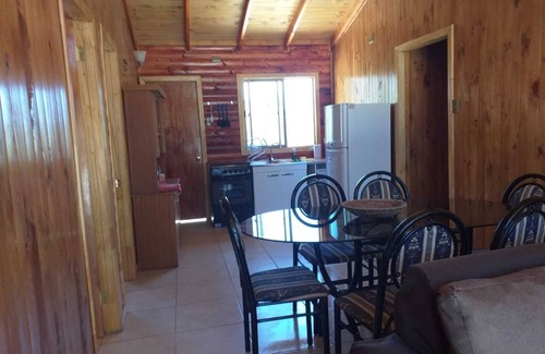 Hijuelas Hütte | Cabañas Ocoa