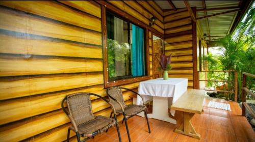 Penas Blancas Wohnung | Cabañas Río Escondido en La Fortuna