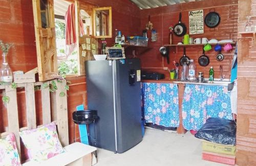 Yolombo Haus | Cabañas Un lugar Mágico en Cisneros Antioquia