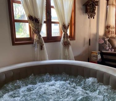 Guararema Wohnung | Cabana com Jacuzzi em Guararema