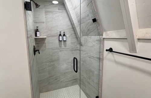 Fairview Kabine | Cabin 1: 4-bedroom, 2-full bath cabin located in Skyline Mountain Resort.