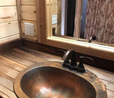 Cedaredge Wohnung | Cabin 10 at the Cedaredge Lodge
