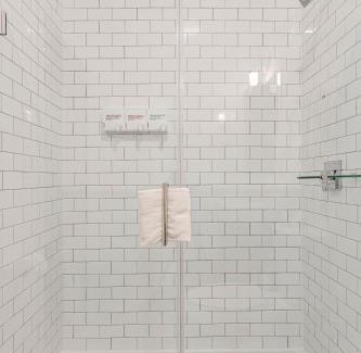 River West Hotel | Cabin 105 by 747 Lofts