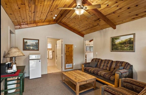 Lowman Kabine | Cabin 2-Groß-Kabine-Eigenes Badezimmer