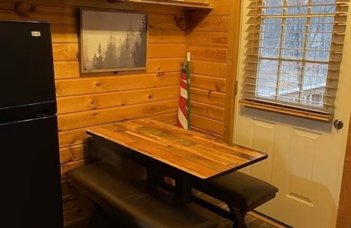 Gaylord Haus | Cabin 2353 - Little Log Cabin within Private Resort