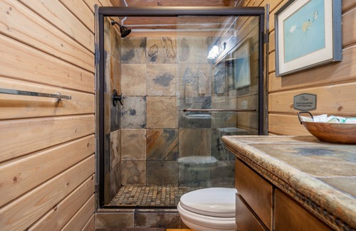Bixby Haus | Cabin and Cottage on 140 Gated Acres | Stocked Lakes, Firepit, Playground, Hike