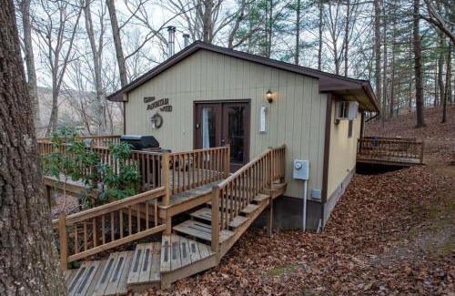 Lyndhurst Haus | Cabin Creekwood