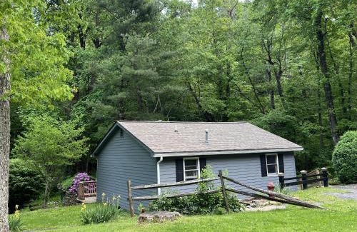 Lyndhurst Haus | Cabin Creekwood