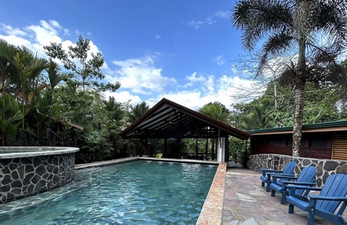 Palma Kabine | Cabin in La Fortuna with Jacuzzi and Pool