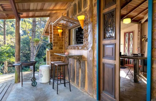 Moura Brasil Kabine | Cabin in the middle of the Atlantic Forest