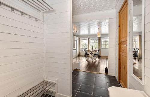 Grondalen Haus | Cabin in Trysil with seaview to lake
