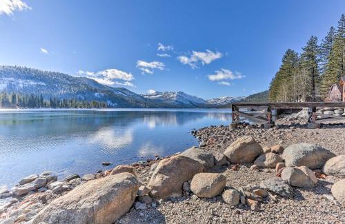 Truckee Haus | Cabin Less Than 2 Mi to Tahoe Donner Downhill Ski Resort