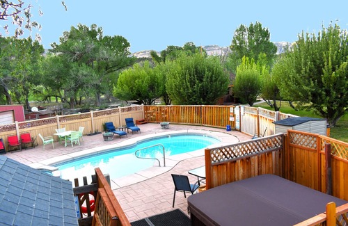 Zion National Park East Entrance Kabine | Kabine - großes Frühstück inklusive! Bleiben Sie in East Zion und besuchen Sie Bryce!