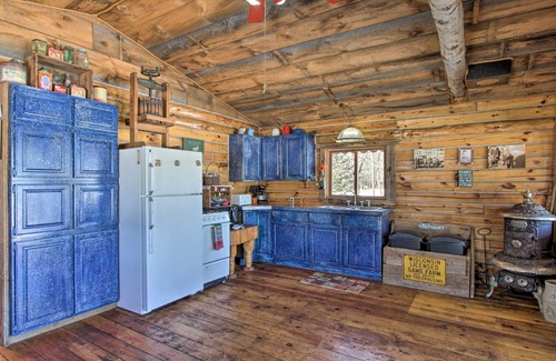 Nekoosa Kabine | Cabin on Private Island < 6 Mi to Sand Valley Golf