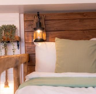 Legazpi Village Wohnung | CABIN STUDIO in KL TOWER, Greenbelt, Makati! Max Capacity 6 pax!