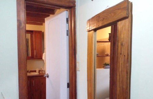 La Estrella Haus | Cabin styled house 5 minutes from metro station and 10 from Sabaneta