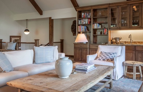 Hoback Junction Haus | Cabin with Club Access - Snake River Sporting Club