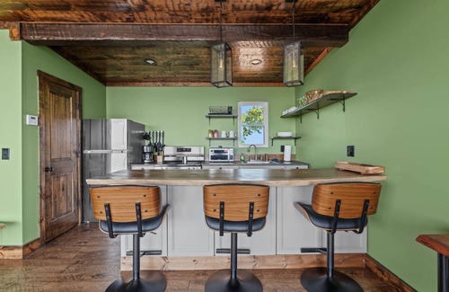 Tennga Kabine | Charming 2-bedroom cabin in peaceful Ocoee with amazing mountain views