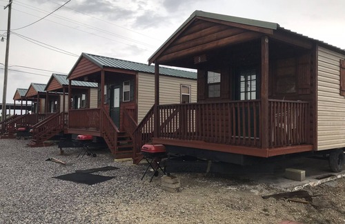 Delacroix Wohnung | Hütten und Bootsanleger "Delacroix Island, Louisiana"