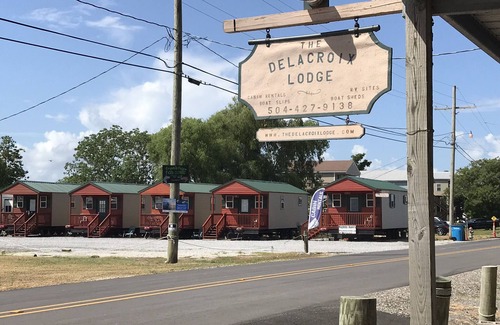 Delacroix Wohnung | Hütten und Bootsanleger "Delacroix Island, Louisiana"