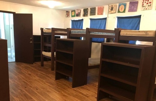 Edgar Kabine | Cabins Sumer Camp for Rent