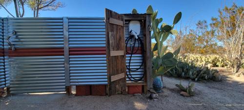 Twentynine Palms Haus | Cactus Adobe