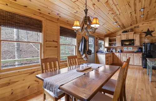 Mineral Bluff Kabine | Caddis Shack on the Toccoa