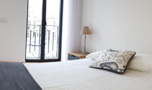 Aveiro Haus | Cais dos Mercantéis City House