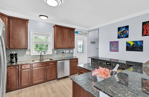 Vacherie Haus | Einzigartige Waterfront Resort Minuten von New Orleans! Nähe Plantations!