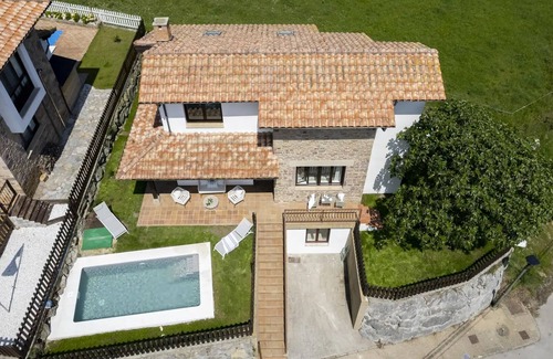 Prellezo Haus | Cala Berellín: Un Refugio de Ensueño al Lado de uno de los Tesoros de Cantabria