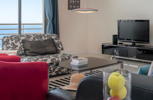 Estrela da Calheta Wohnung | Calheta Victory View by An Island Apart