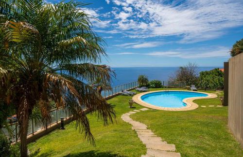 Estrela da Calheta Wohnung | Calheta Victory View by An Island Apart