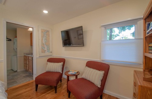 Wardour Haus | Calico Cottage Guest House