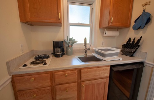 Wardour Haus | Calico Cottage Guest House